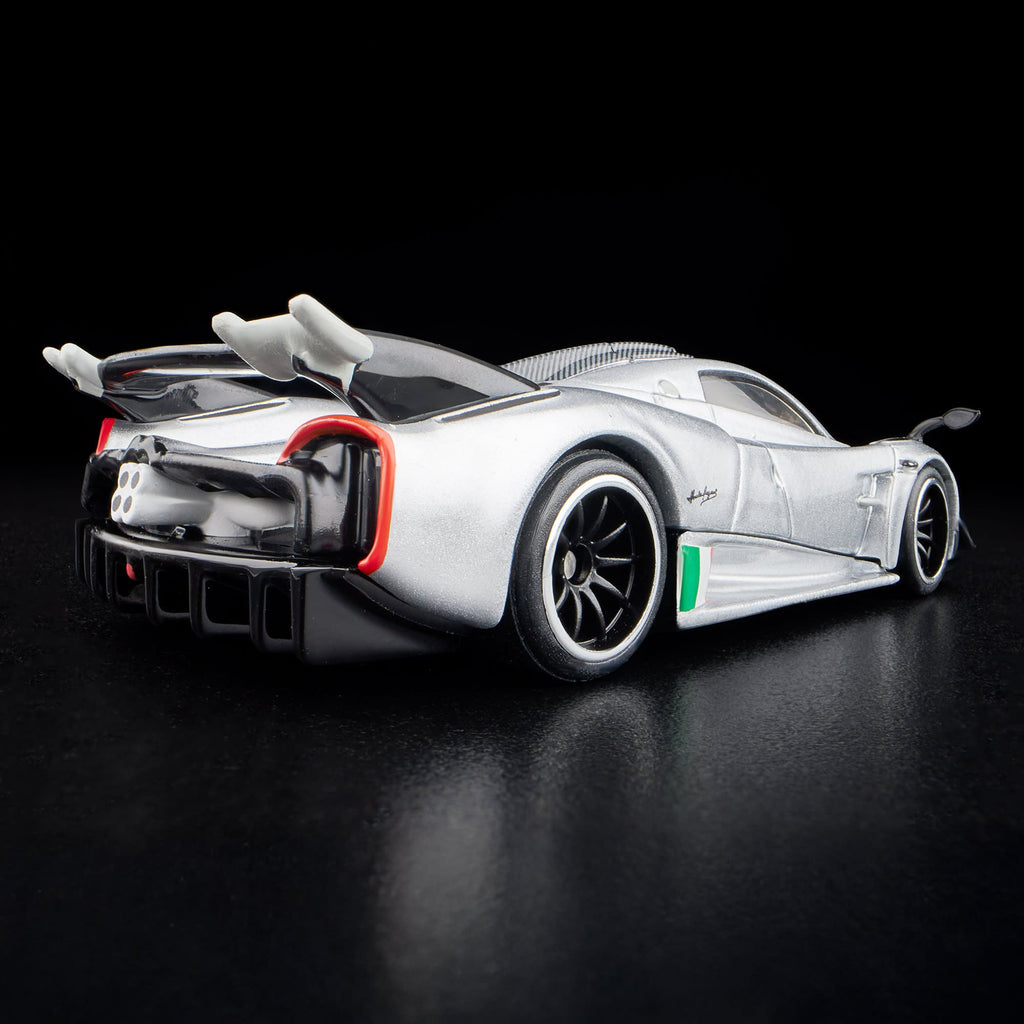Hot Wheels RLC Exclusive ’21 Pagani Huayra R