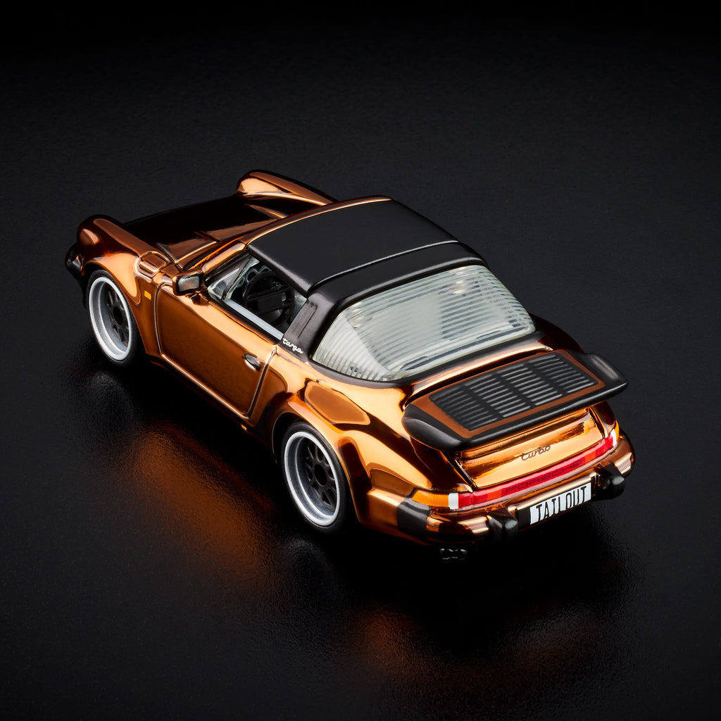 Hot Wheels RLC Exclusive 1988 Porsche 911 Targa Turbo With CHASE Version